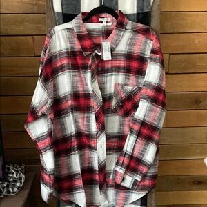 Maurices Red, White, Green and Black Plaid Button Down Shirt